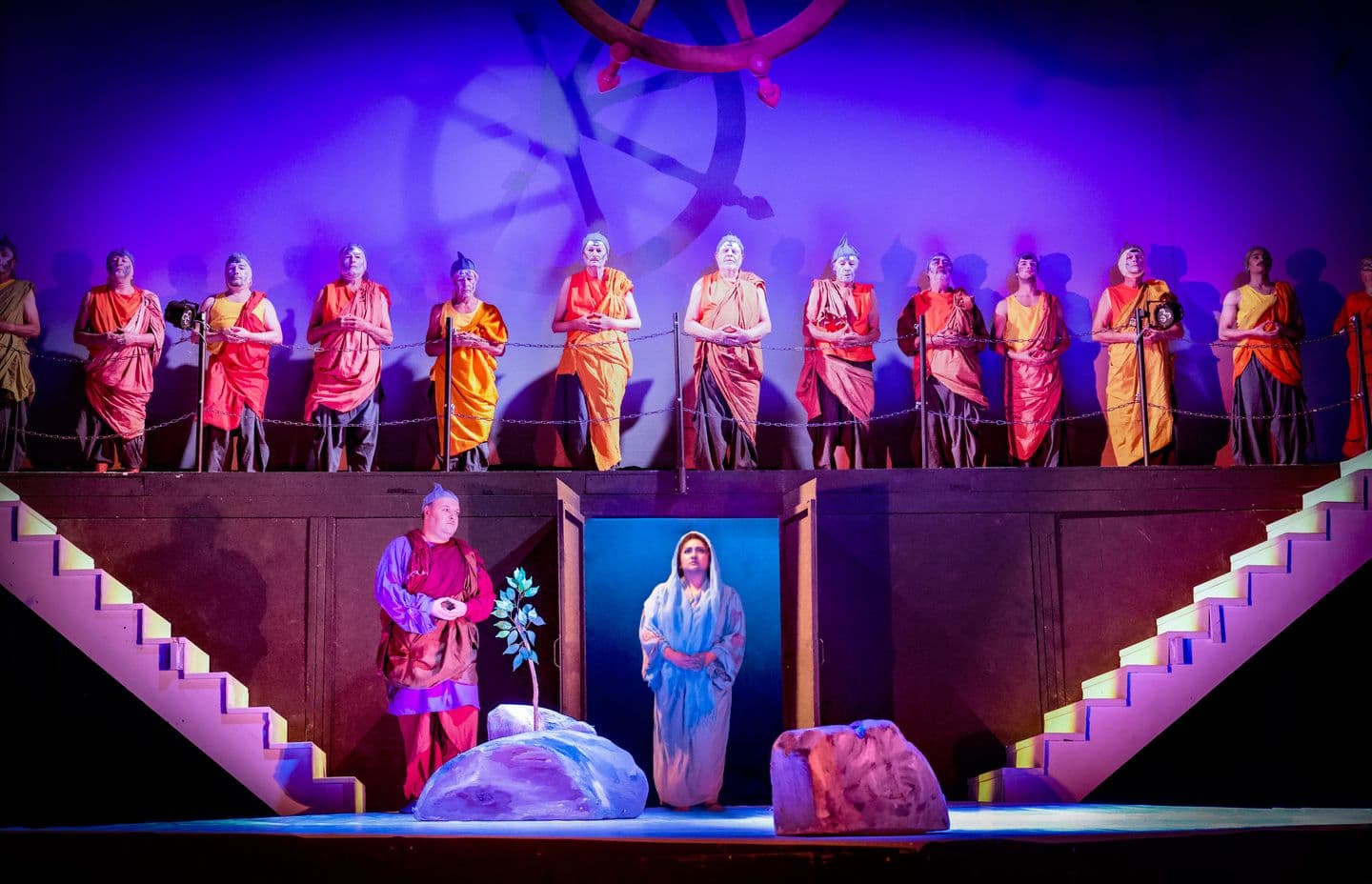 Adventsszene auf Bühne